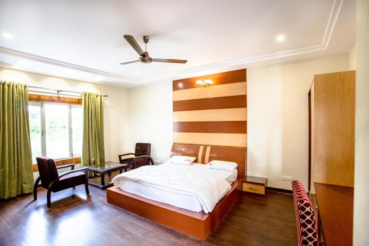 Tehri Club And Resort Chamba  Kültér fotó