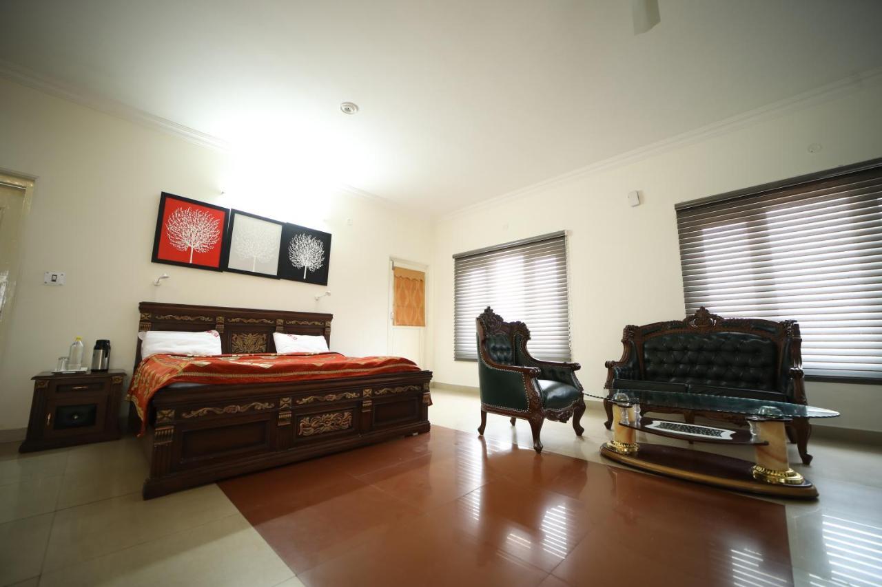 Tehri Club And Resort Chamba  Kültér fotó